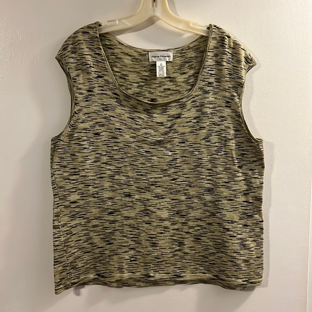 Rena Rowan shades of gray sleeveless sweater